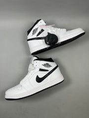 Air Jordan 1 "Laser Black"