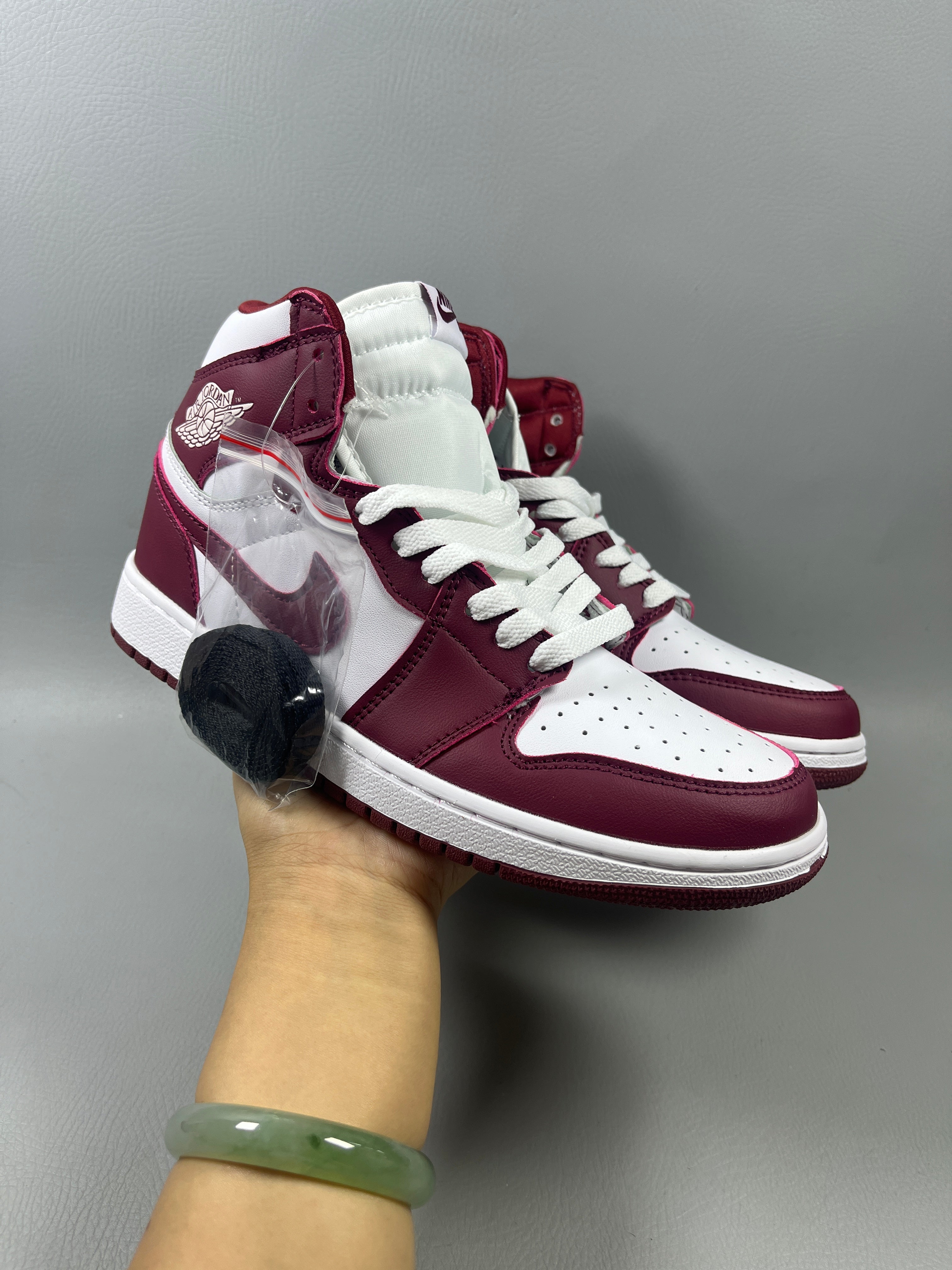 Air Jordan 1 "Burgundy/White"