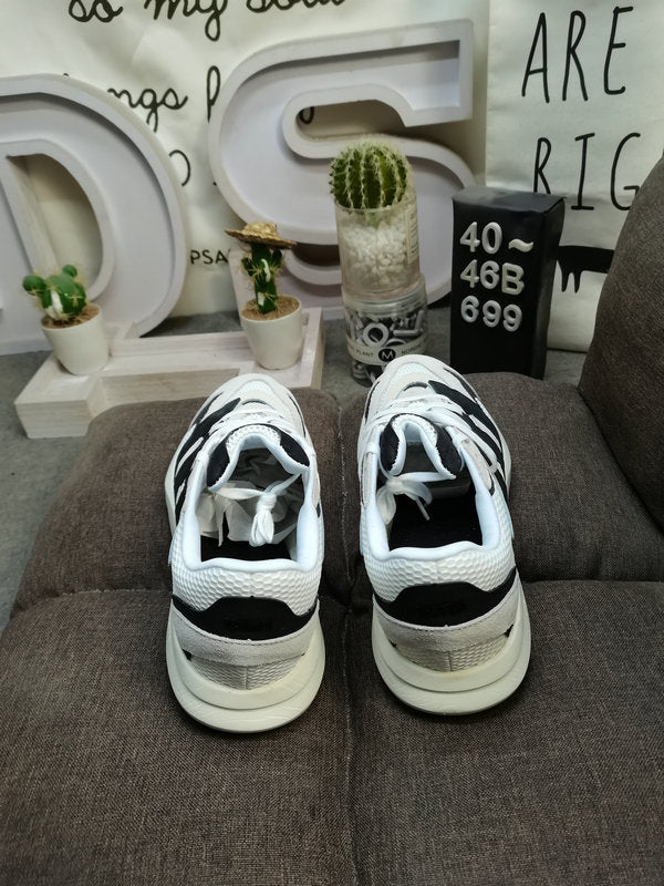 Adidas LIGHTBLAZE JH6944
