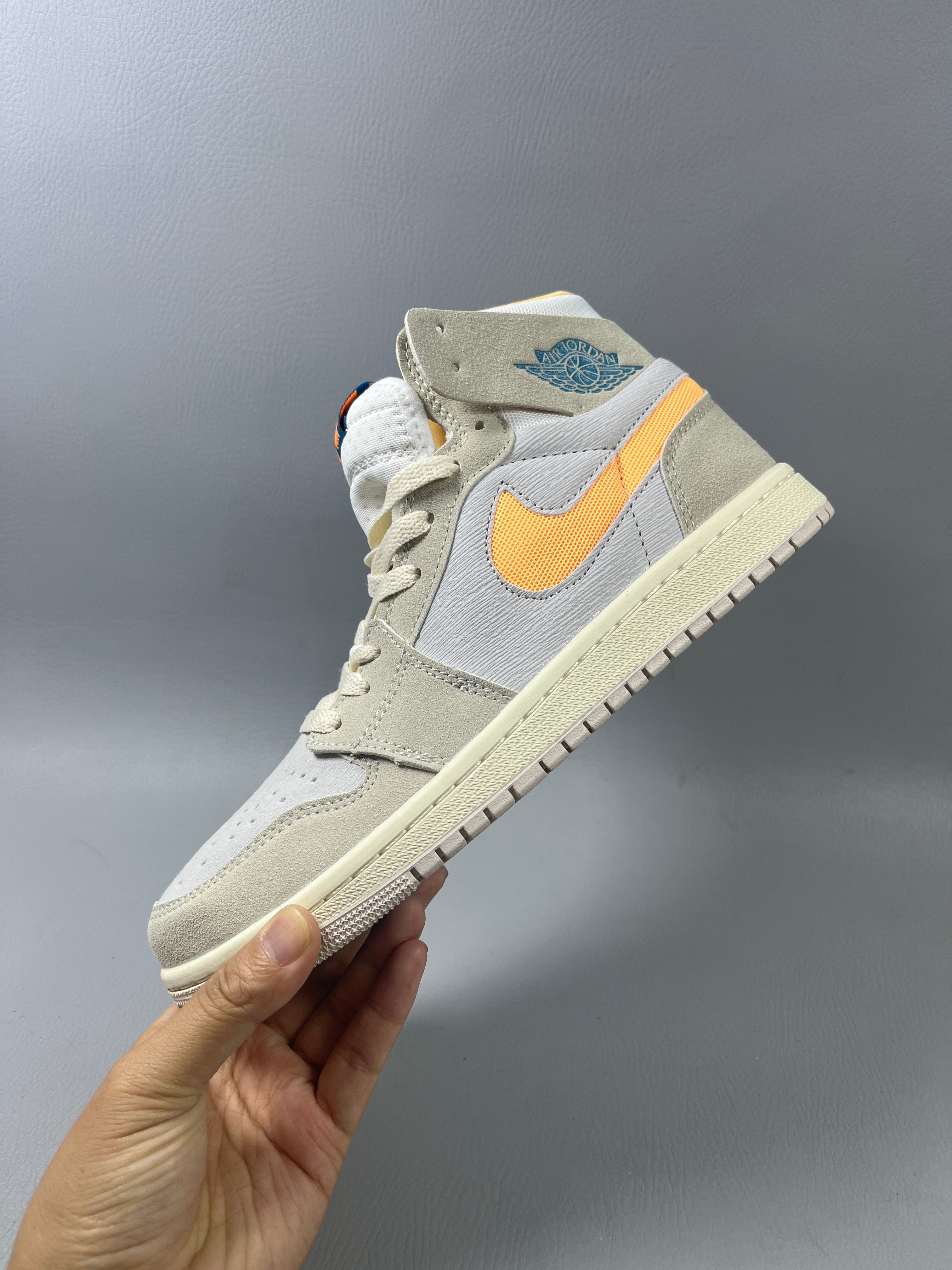 Air Jordan 1 "Apricot Pink and Yellow"