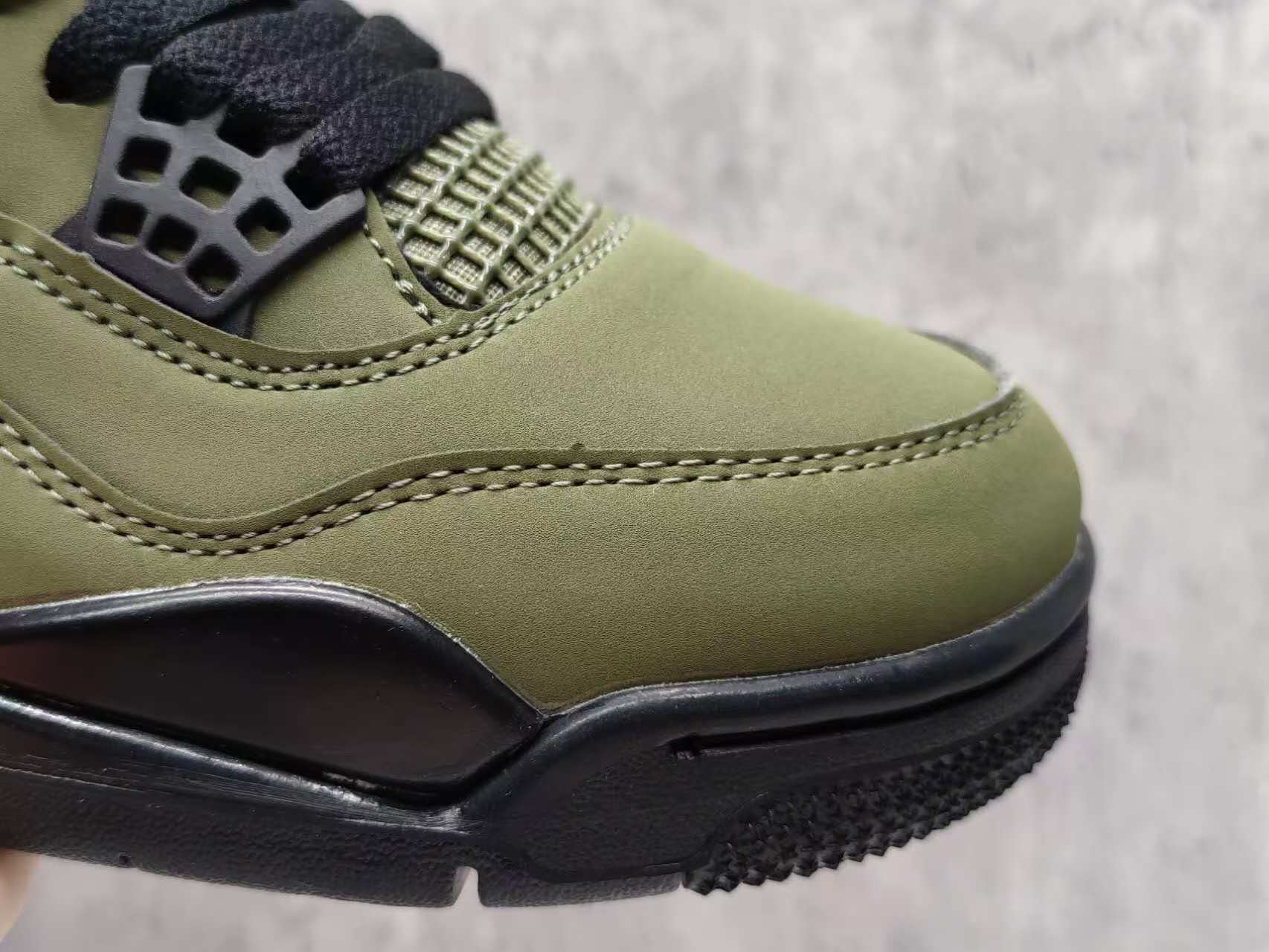 UNDEFEATED x Air Jordan 4 – Olive Green