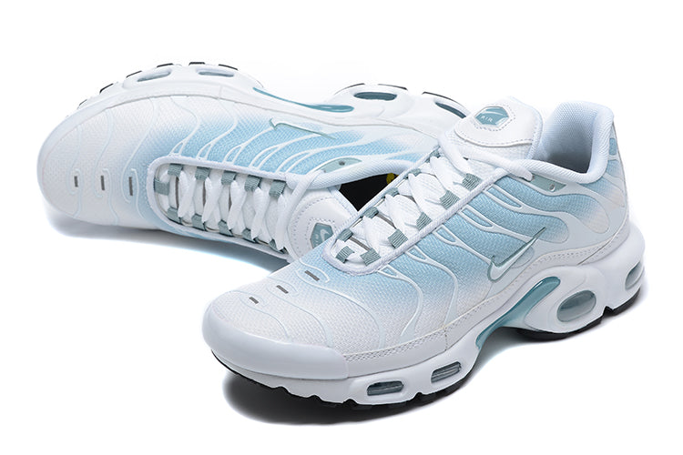 Nike Air Max Plus "Mica Green" DZ3670-100