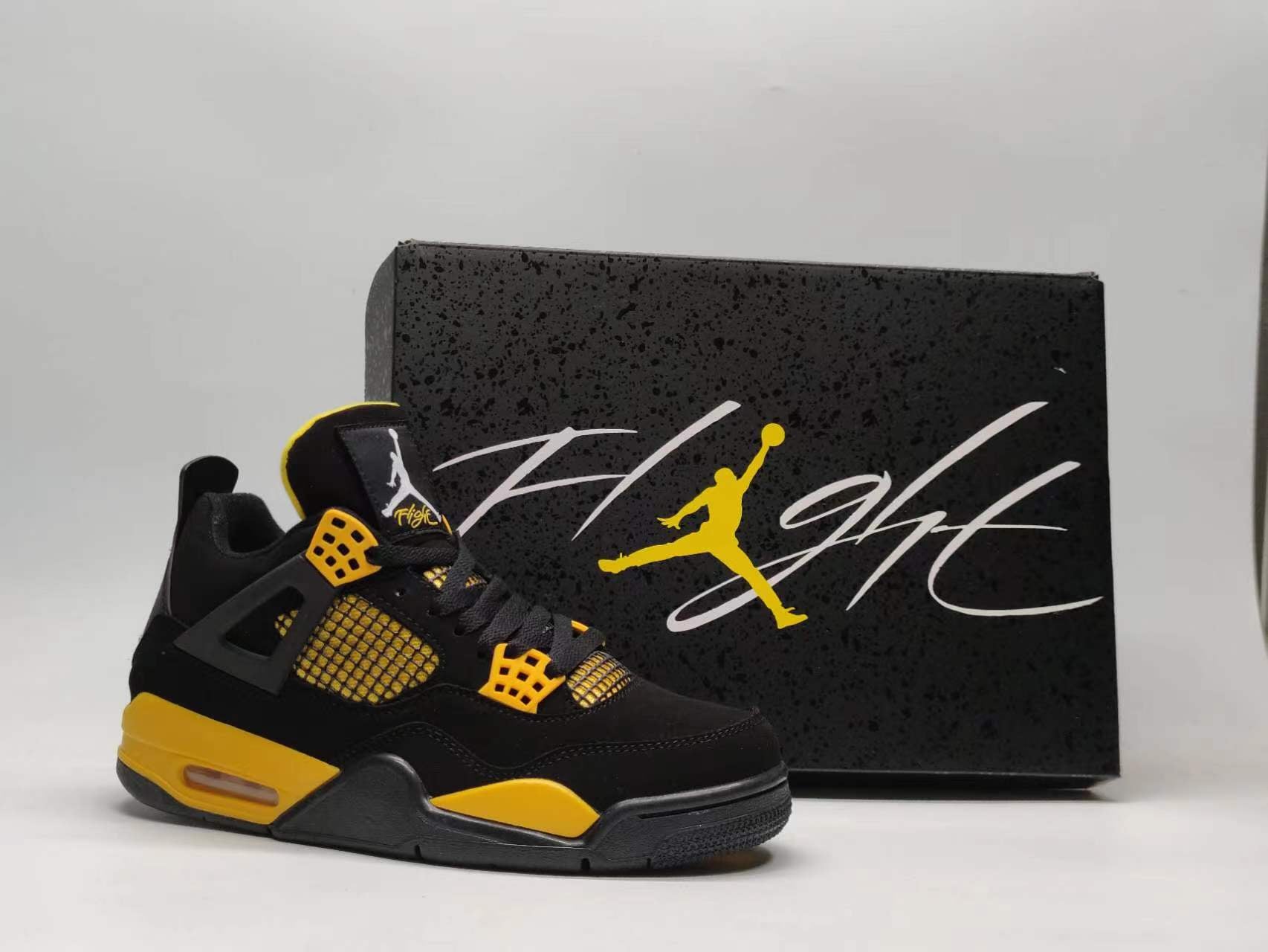 Air Jordan 4 "Thor" | Unisex