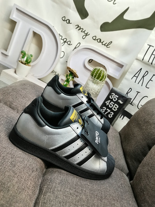 Adidas Originals Superstar EG4959-Team15