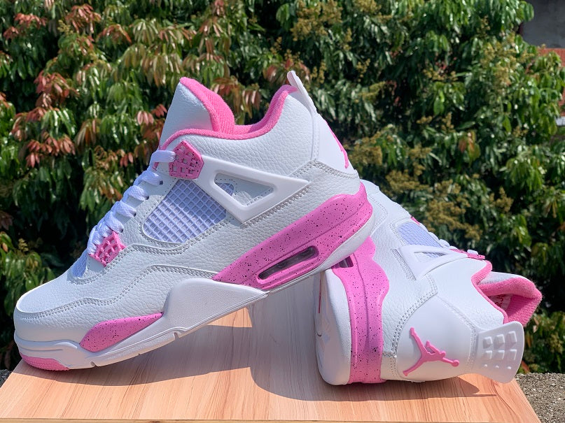 Air Jordan 4 "Pink Oreo" | Unisex