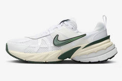 Nike V2K Run – White and Green