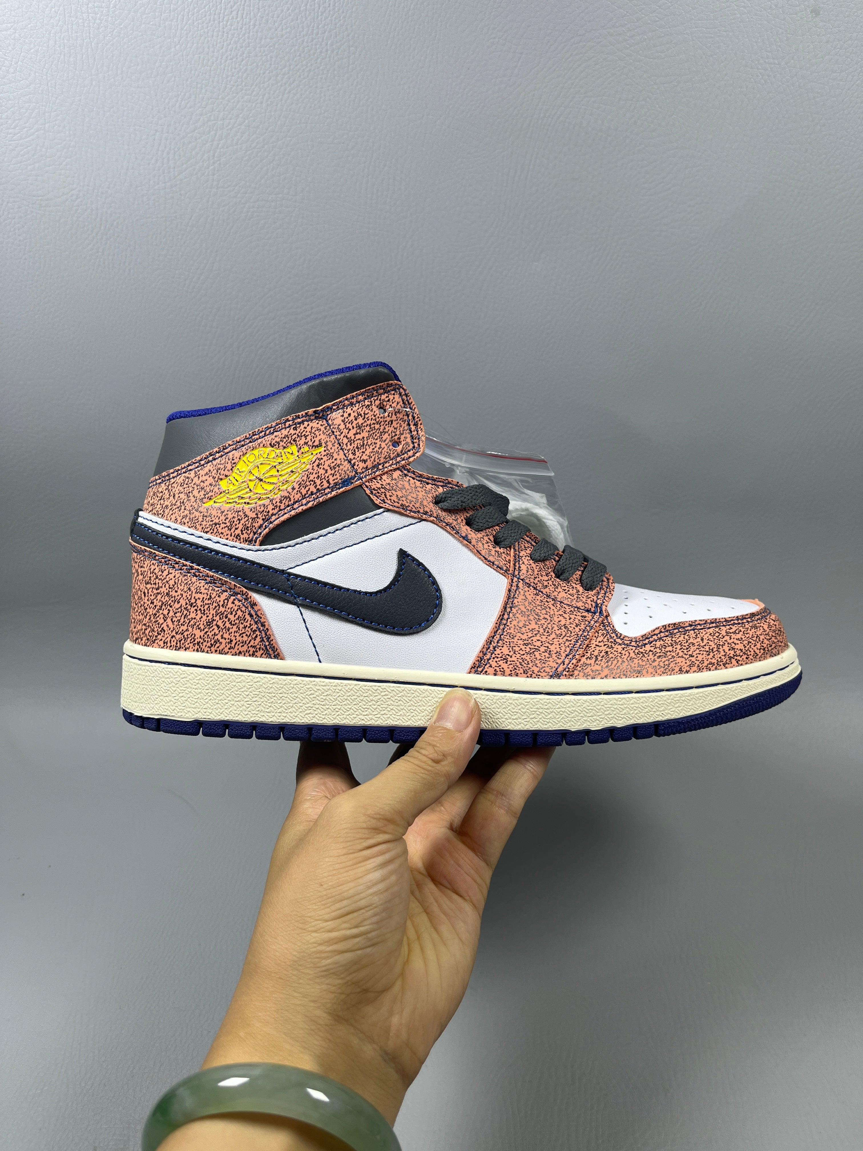 Air Jordan 1 "Orange/White/Black"