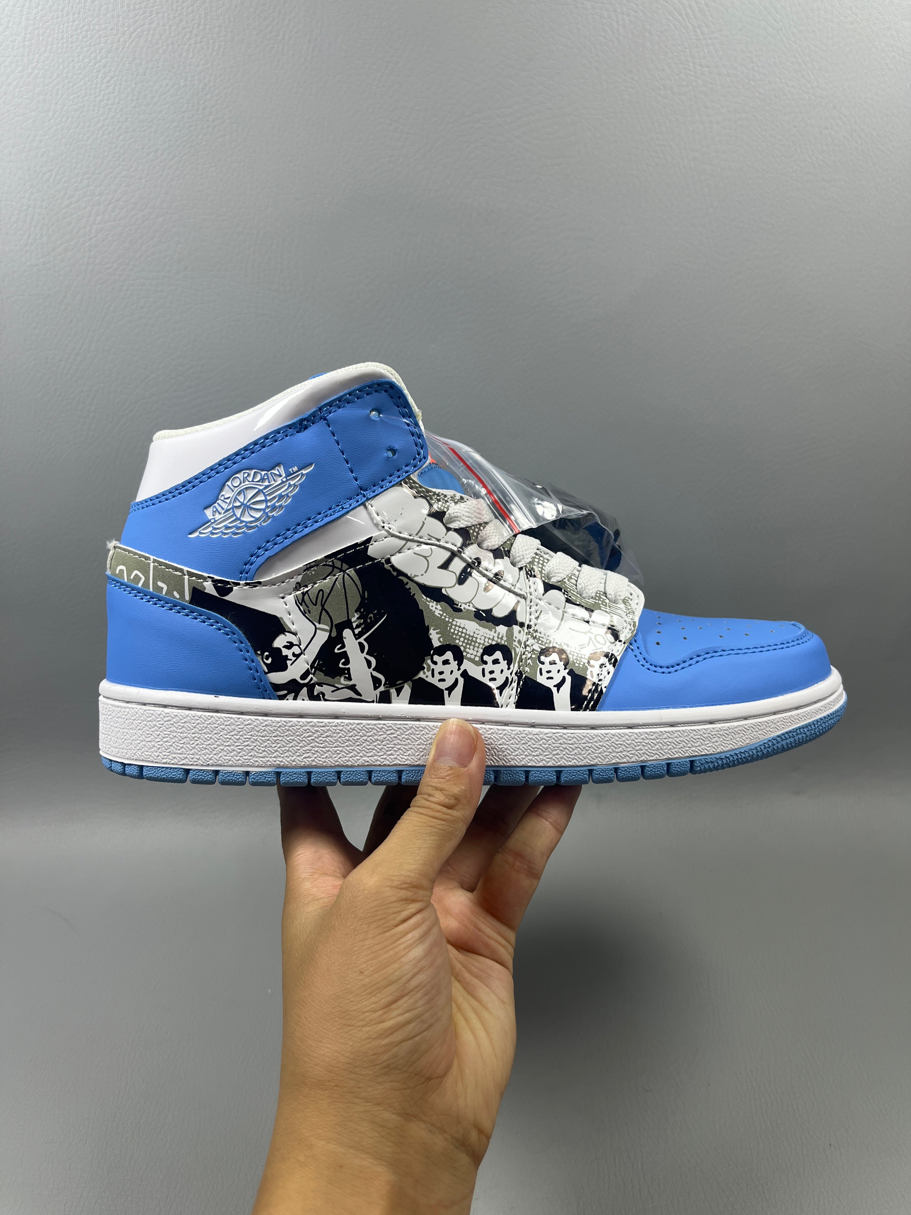 Air Jordan 1 "Blue/Black/White"